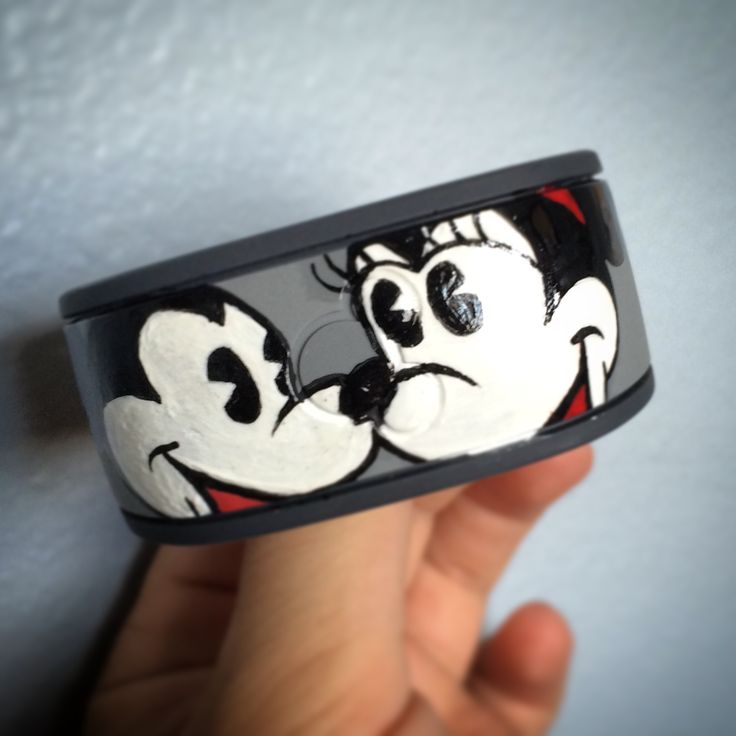 Vintage Mickey and Minnie Painted Magic Band